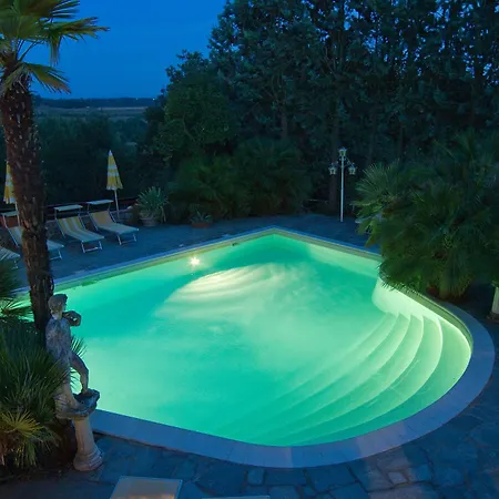Podere San Lorenzo Farm stay *